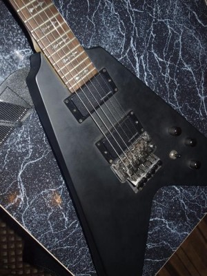 419253036_3_1000x700_elektrogitara-schecter-demon-v-1-fr-elektrogitary.jpg