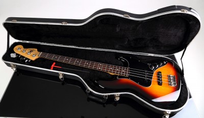Fender_JB_01small.jpg