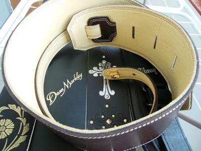 lite Gibson Fatboy Moody Leather Guitar Straps 3.jpg