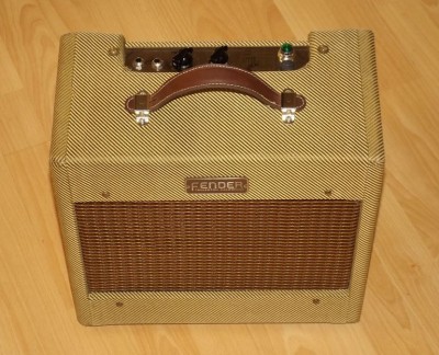 Fender 11.jpg
