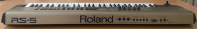 641727818_3_1000x700_cintezator-roland-rs-5-rs-50-juno-d-sintezatory.jpg