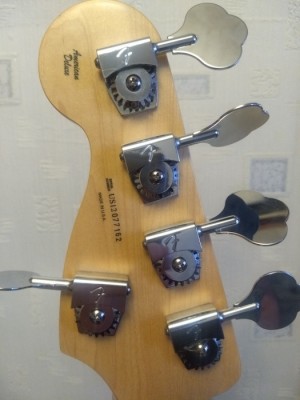 627282910_4_1000x700_fender-american-deluxe-jazz-bass-5-2012-obmen-prodazha-hobbi-otdyh-i-sport_rev003.jpg