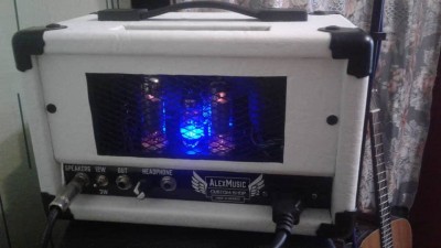 amp2.jpg
