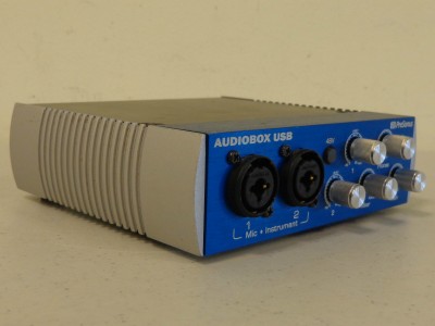 Presonus Audiobox 3.jpg