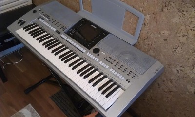 Yamaha PSR-S900 F.jpg (106.61 Кіб) Переглянуто 1077 разів Yamaha PSR-S900 F.jpg