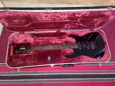 1981935914.jpg
