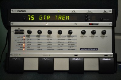 DigiTech_Vocalist_Live_4_(1_(small)).jpg