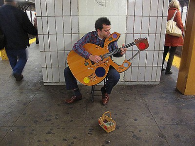ben-simon-guitar-2.jpg