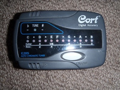 Cort E205 B.jpg