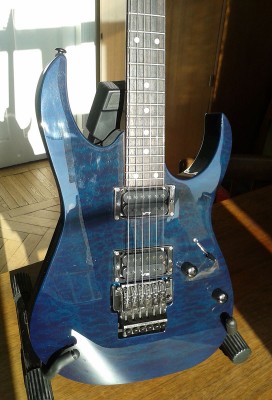 Ibanez_rg520_02.jpg