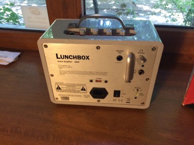348293584_2_1000x700_prodam-zt-lunchbox-200-watt-165-guitar-combo-amplifier-fotografii.jpg